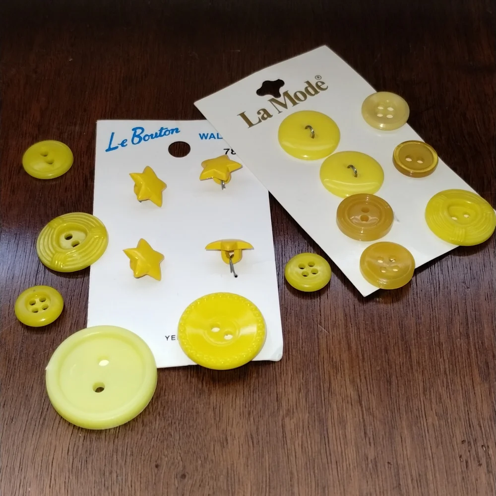 Assorted Yellow Buttons